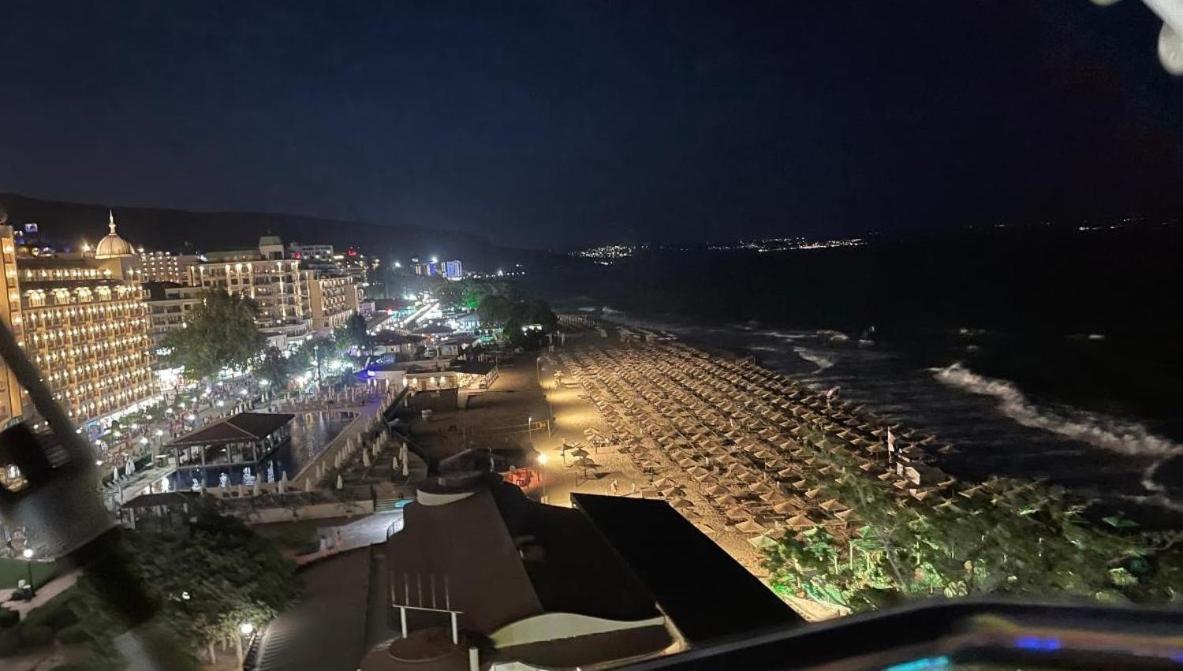 Sea Panorama * Golden Sands